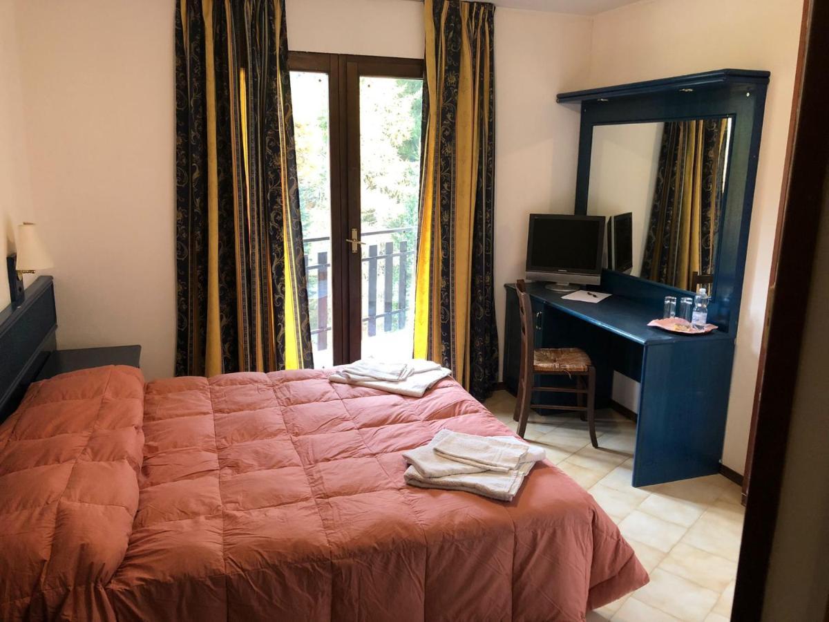 petit paradis Champorcher Bagian luar foto